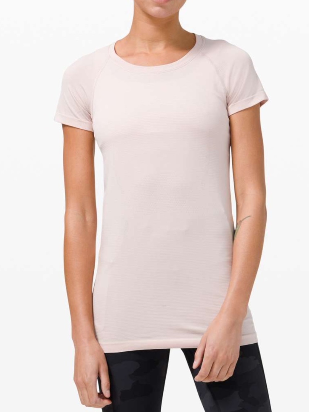 Lululemon Swiftly Tech Short Sleeve 2.0 | Feather Pink | Size 10